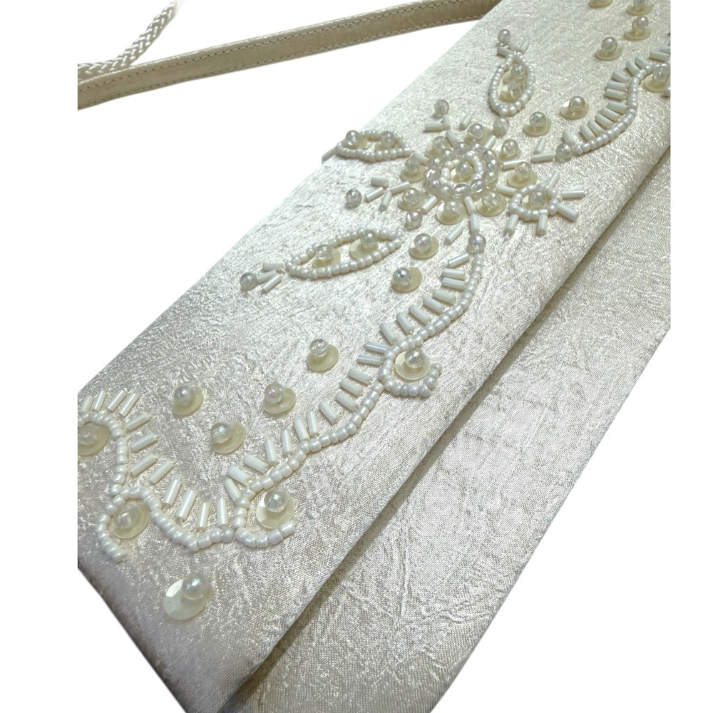 Elegant Ivory Embroidered Clutch Handbag Shoulder Bag - Picture 3 of 6